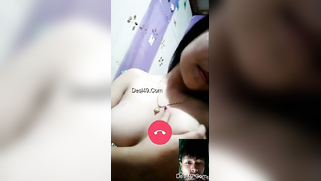 Boss calls Indian girl and orders her to show off these small boobs | XXX Video on AllSex.XXX