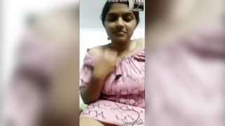 Sexy Desi mom exposes boobies to jerking off man on the other side | XXX Video on AllSex.XXX