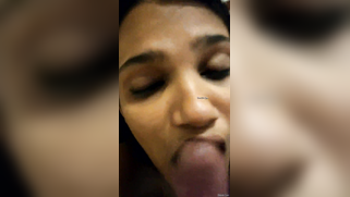 Indian slut proves oral skills giving a blowjob to client close-up | XXX Video on AllSex.XXX