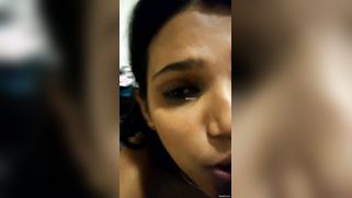 Indian slut proves oral skills giving a blowjob to client close-up | XXX Video on AllSex.XXX