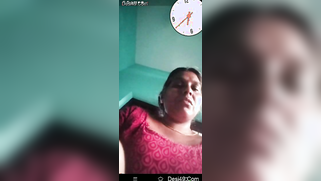 Sexually attractive aunty unmasks big brown nipples in XXX video | XXX Video on AllSex.XXX