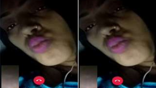 Hot Desi student advertises tits and stimulates vagina in the dark