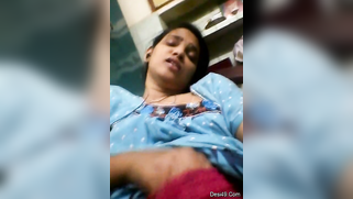 Desi whore puts hand in red panties and masturbates making XXX sounds | XXX Video on AllSex.XXX