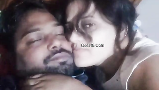 Suggestive Indian slut unveils feelings and kisses fat boy in bed | XXX Video on AllSex.XXX