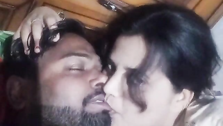 Suggestive Indian slut unveils feelings and kisses fat boy in bed | XXX Video on AllSex.XXX