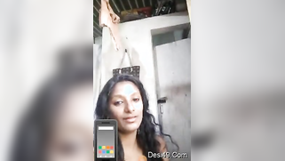 Sexy Indian aunty puts small boobs on view but tries to hide her face | XXX Video on AllSex.XXX