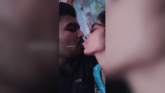 Fleshy Desi girl publicizes kissing skills for purpose of selling | XXX Video on AllSex.XXX