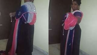 Man behind camera films sex video of Desi mom who puts the sari on | XXX Video on AllSex.XXX