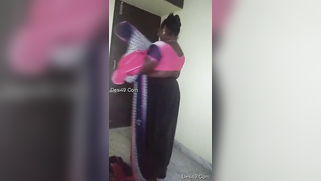 Man behind camera films sex video of Desi mom who puts the sari on | XXX Video on AllSex.XXX