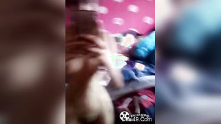 Skinny Desi mom turns phone camera on and films herself sitting naked | XXX Video on AllSex.XXX