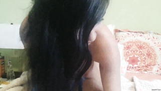 Cute girl from India demonstrates naked body in homemade sex video | XXX Video on AllSex.XXX