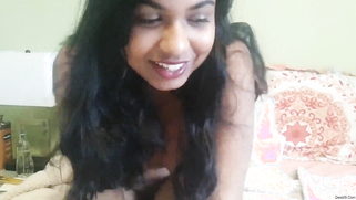 Cute girl from India demonstrates naked body in homemade sex video | XXX Video on AllSex.XXX