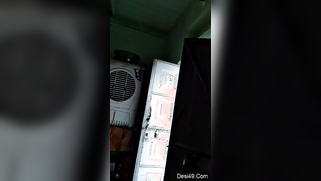 Spying on classy aunty leads guy to making it with XXX-butted Indian | XXX Video on AllSex.XXX