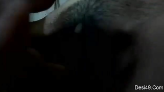 Desi squeezes flabby boobs and puts hand down there in sex video | XXX Video on AllSex.XXX