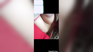 Indian culminates XXX video with flaunting her naked touchable boob | XXX Video on AllSex.XXX