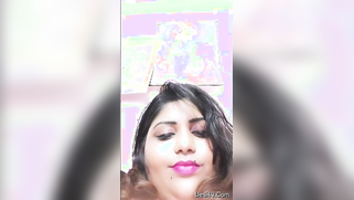 Sex video of Desi mom with flabby boobies who fingers her own cunt
