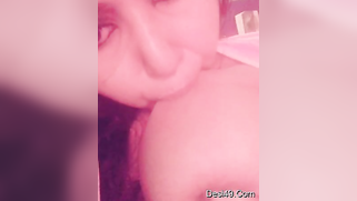 Solo XXX show Desi minx who boasts about body and masturbates with toy | XXX Video on AllSex.XXX