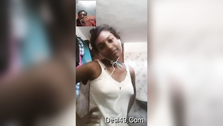Video of Indian mom who tries to make online friend cum with boobs | XXX Video on AllSex.XXX
