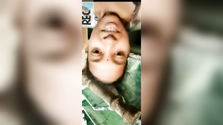 Amateur Desi girl spreads broken pussy lips and fucks herself in bed | XXX Video on AllSex.XXX