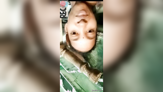 Amateur Desi girl spreads broken pussy lips and fucks herself in bed | XXX Video on AllSex.XXX