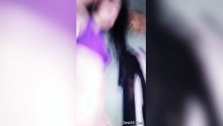 Serious Indian aunty shows slit and does it with her own fingers | XXX Video on AllSex.XXX