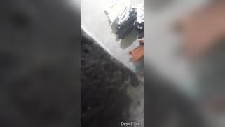 Perv with dirty XXX mind films the Desi aunty washing the body | XXX Video on AllSex.XXX