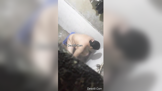 Perv with dirty XXX mind films the Desi aunty washing the body | XXX Video on AllSex.XXX