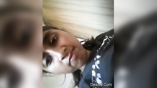 Pretty Indian girl is bold enough to demonstrate her XXX treasures | XXX Video on AllSex.XXX