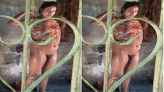 Hubby with camera films the splendid Indian female washing XXX parts | XXX Video on AllSex.XXX