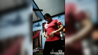 XXX video of the naughty Desi aunty with beautiful natural breasts | XXX Video on AllSex.XXX