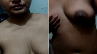 Desi lady has wonderful XXX pears that she proudly shows on camera | XXX Video on AllSex.XXX