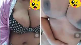 Horny Indian aunty calls her lover and makes him XXX surprise | XXX Video on AllSex.XXX