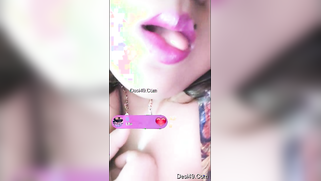 Vibrator is supposed to give XXX Desi model pleasure she deserves | XXX Video on AllSex.XXX