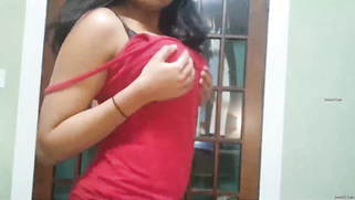 Solo XXX video of the Indian chick with glasses and big boobies | XXX Video on AllSex.XXX