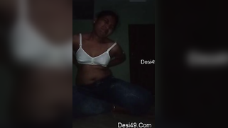 XXX fingering on the camera helps the Indian overcome excitement | XXX Video on AllSex.XXX