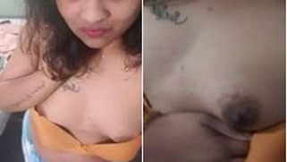 Married Desi bitch with nose piercing likes to have XXX fun | XXX Video on AllSex.XXX