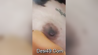 Married Desi bitch with nose piercing likes to have XXX fun | XXX Video on AllSex.XXX