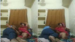 Man offers the nerdy Indian aunty to film XXX video and she agrees | XXX Video on AllSex.XXX