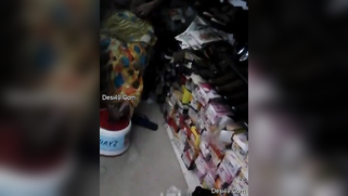 There are no customers and the Desi aunty flashes nipple in XXX video | XXX Video on AllSex.XXX