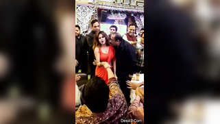 Seductive Indian woman in red arouses males' XXX desire to fuck her | XXX Video on AllSex.XXX