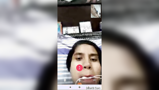 Bearded XXX buddy calls the married woman who shows him chest