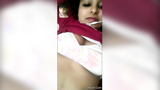 Guy's mood becomes better when he sees Desi girlfriend's XXX apples | XXX Video on AllSex.XXX