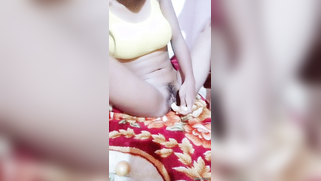 There is no sex toy but the Indian girl replaces it with banana | XXX Video on AllSex.XXX
