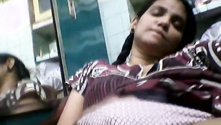 Cameraguy films XXX video of the Indian girlfriend masturbating | XXX Video on AllSex.XXX