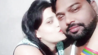 Pleasant Desi woman and the husband are going to act in XXX video | XXX Video on AllSex.XXX