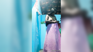 Smoking-hot Desi stripper with big tits has XXX bonus for men | XXX Video on AllSex.XXX