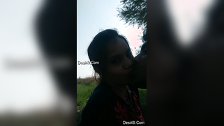 Loving Desi couple goes outside to replenish XXX collection | XXX Video on AllSex.XXX