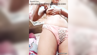 XXX show of the Indian webcam model boasting about hot tits | XXX Video on AllSex.XXX