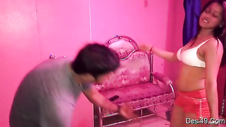 Drunk man is keen to have sex with the beautiful Indian chick | XXX Video on AllSex.XXX