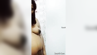 Indian goes to the shower room with thoughts of filming XXX video | XXX Video on AllSex.XXX